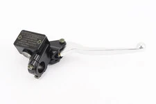 Цилиндр главный передней системы с рычагом