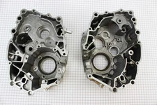 УЦІНКА ZS250-4B/Honda - CBT250 Картер двигуна лівий + правий к-кт (невеликий наліт)