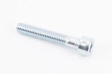 Болт M5x30