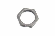 Гайка передньої зірки (вторинного вала)