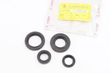 Сальники к-кт 4шт (17x27x7; 17x25x4; 22x40x6; 27x40x6) двигуна, Suzuki LET'S