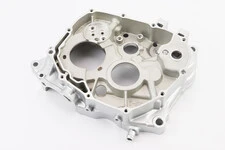 Картер двигуна правий (вал 28мм)