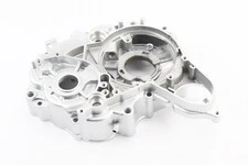 Картер лівий (під вал 28мм)