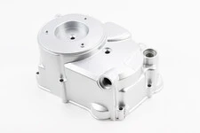 Кришка двигуна права (де щуп) 110cc автомат Active, тип.