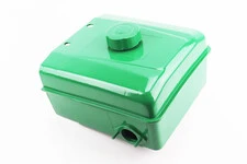 Бак паливний R175A/R180NM, 230x210x140mm, (пластик, під кран, старого зразка) виступ. горловина, отвір під шланг паливний + кришка