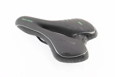 Сидіння MTB 270x160мм, чорно-біло-зелене "GEL"