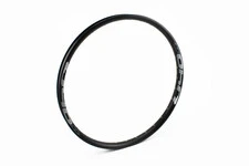 Обід 26" (559x35) Disk-brake безкамерний, пістонований, 14Gх32H алюмінієвий, чорний U40 TL