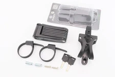 Замок протиугінний секційно-пластиновий 675х28х8мм під ключ, кріплення на раму, T602