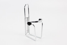 Флягодержатель алюминиевый с пластмассовыми вставками, крепл. на раму