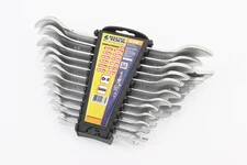 Набір ключів ріжкових 12шт (6х7/8х9/10х11/12х13/14х15/16х17/18х19/20х22/21х23/24х27/25х28/30х32) "пластиковий тримач" 70-2112