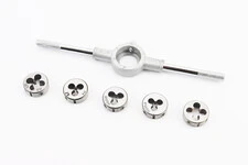 Набір плашок з тримачем d-M4/M5/M6/M8/M10 15-0406