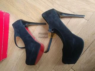 Нові туфлі Crisma 39 розмір лабутени Натуральна шкіра замша