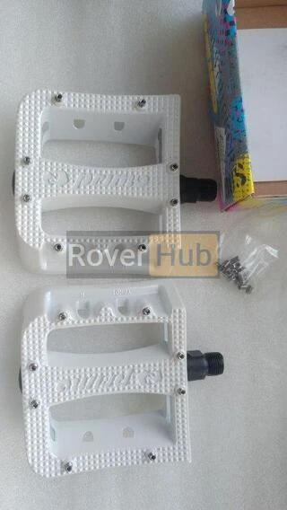 Педалі магнієві Primo Stricker (19-186) magnesium platform, ПРОМ підшипник Cr-Mo ось,білі