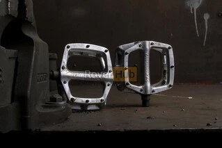 Педалі DMR V8 V2 ED Blue (синій металік)