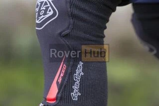 Наколінники TLD Speed Knee Sleeve [Black] Розмір XS/SM