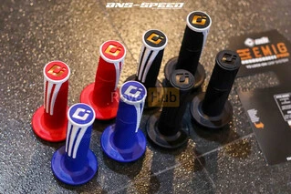 Мото Гріпси ODI EMIG PRO MX V2 Lock-On Grip - BLACKOU