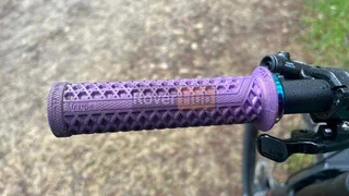 Грипси ODI Vans v2.1 Lock-On MTB Closed End 135mm Black Checker