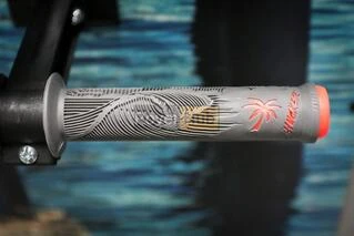 Гріпси ODI Hucker Signature 160mm w/Flange Light Blue