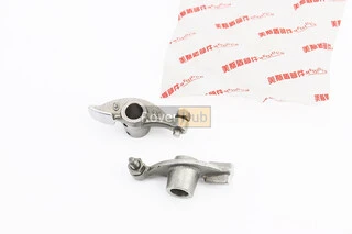 Коромысло (рокер) клапана к-кт 2шт Honda SH150