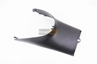 Пластик - передній одразу під сидінням