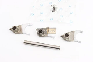 Вилка переключения передач к-кт 3шт + вал СВ125/150