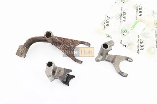 Вилки трансмісії к-кт 3шт 101-2 (Вилка перек. підвищ.