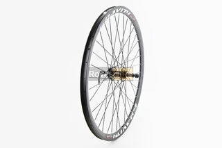 Колесо 27,5" заднє Disk-brake, обід "крапля" та втулка 14Gx36H алюмінієві NECO MS31R, під вільнобіг, кріпл. ексцентрик, "GRAVITY"