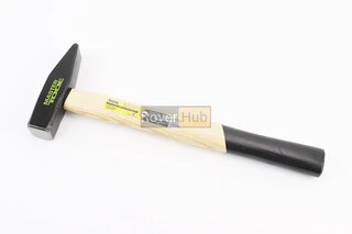 Молоток 600 г, ручка з дерева 02-0206