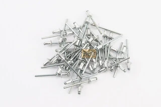 Заклепки алюмінієві 4х6,4мм к-кт 50шт 20-9540