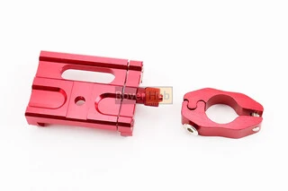 Держатель телефона на руль металлический, ширина 50-100мм регулируемая, Красный