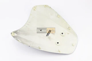 УЦІНКА Suzuki LET'S-II пластик - передній верхній "дзьоб", ЧОРНИЙ (присутні дрібні подряпини)