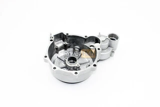 Кришка двигуна ліва CB