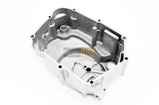 Кришка двигуна права (де щуп) 110cc/125cc механіка ALPHA