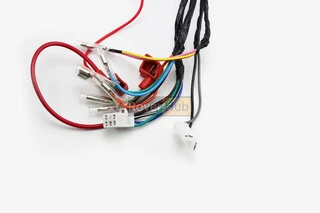 Проводка центральна (з тахометром) 7фішок біля керма (див. фото)