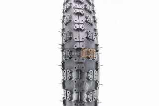 Шина 12" 1/2х2 1/4 (57-203) шипована C714