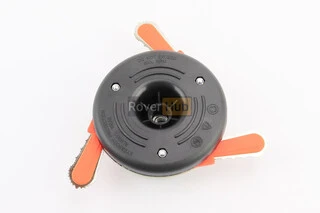 Шпуля (бабина, катушка), "ДИСК" пластиковая, три зацепа + нож 6шт Тип 3