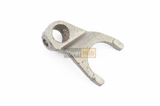 Вилка перемикання передач