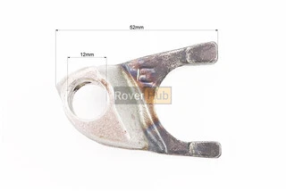 Вилка переключения передач