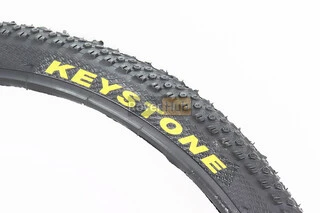 Шина 24"x1,95 (54-507) шипованная KB-139