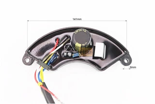 Реле напруги AVR однофазне 4-6кВт (корпус - сегмент, пластик, контакти - 2 "мама" + 4 "тато", 250V, 470&micro;F)