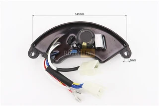 Реле напруги AVR трифазне 4-6кВт (корпус - сегмент, пластик, контакти - 2 "мама"+ 2 "тато" + 4 "тато", 250V, 470&micro;F)